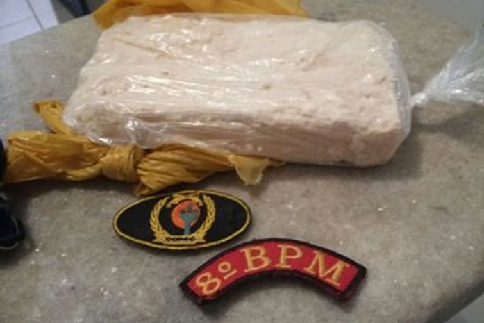 Homem é preso em flagrante suspeito de tráfico de drogas