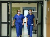 Faltam 5,9 milhões de enfermeiros no mundo, alerta OMS