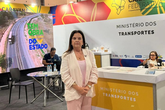 Deputada Fátima Canuto participa da assinatura da ordem de serviço para duplicação da BR-316