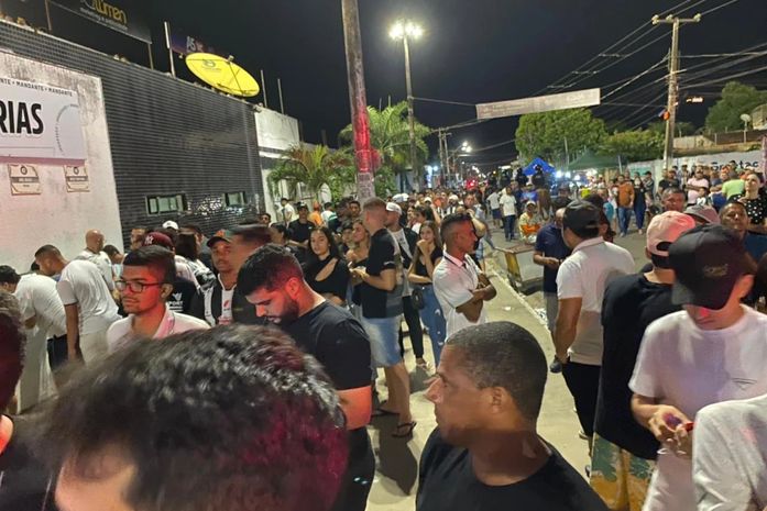 Mais de 1000 torcedores do ASA compraram ingressos, mas não conseguem entrar no estádio