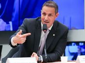 Haddad critica PL Antifacção e Derrite rebate: “Vai cuidar da economia”