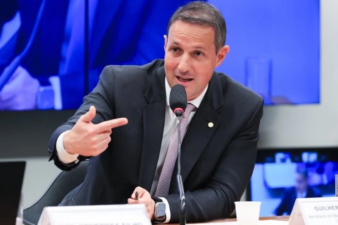 Haddad critica PL Antifacção e Derrite rebate: “Vai cuidar da economia”