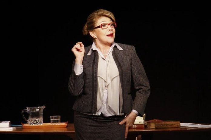 Caixa dos Advogados traz a Maceió peça "Como ter sexo a vida toda com a mesma pessoa"