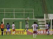 CSA sofre, mas vence o CEO e lidera grupo no Alagoano