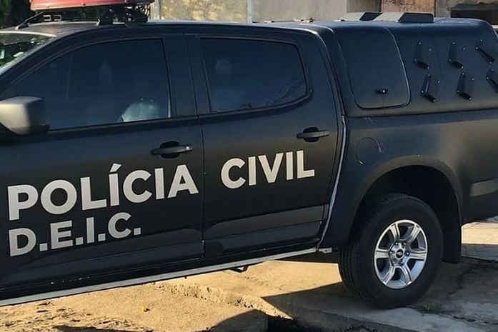 Viatura da Polícia Civil
