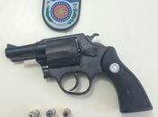 Vereador é preso por porte ilegal de arma de fogo