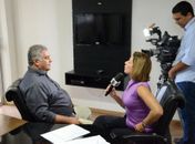 Em entrevista à TV Gazeta, prefeito George Clemente fala sobre parceria que beneficia mais de mil alunos