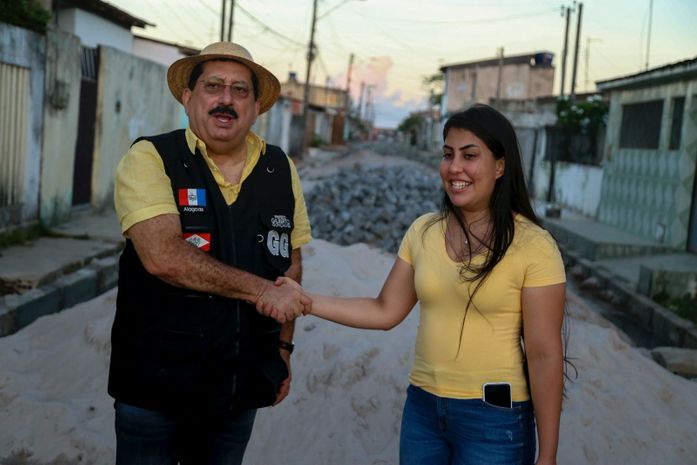 Prefeito de Rio Largo acompanha avanço nas obras de pavimentação e drenagem no Conjunto Mário Mafra que integra projeto de todo o Complexo Brasil Novo