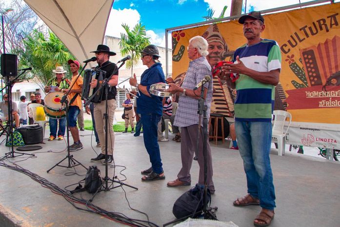 Cultura na Praça retorna nesta segunda-feira (05) com arrasta pé e serviços à população

