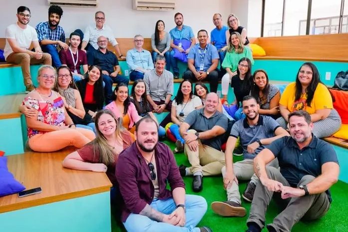 Grupo visitou a sede da Hand Talk em Alagoas, a maior plataforma de tradução automática para línguas de sinais do mundo