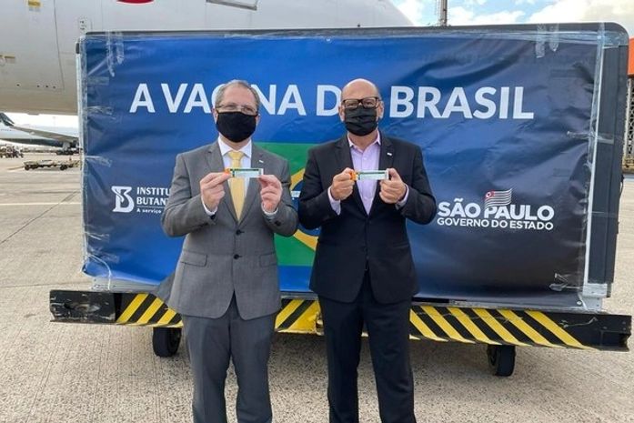 SP recebe lote com o equivalente a 5,5 milhões de doses da CoronaVac