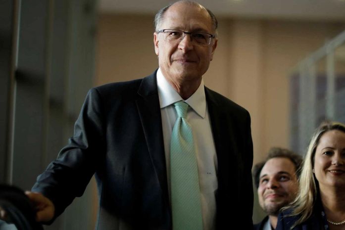 Centrão formaliza apoio a Alckmin; tucano diz que está mais amadurecido