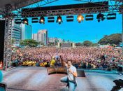 Prefeito JHC comemora vitória do Brasil na Arena Massayó
