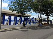 Jogo que pode levar CSA à série B muda rotina em Maceió; confira galeria