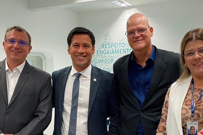 Combate ao câncer: Rodrigo Cunha anuncia esforço para atender mulheres que precisam de reconstrução mamária e para avanços na oncologia pediátrica