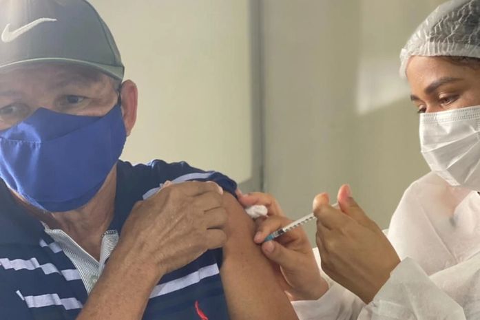 Com taxa de letalidade e de internação reduzidas, vacinação se mostra eficiente em nova onda de contaminação da COVID-19 em Delmiro Gouveia