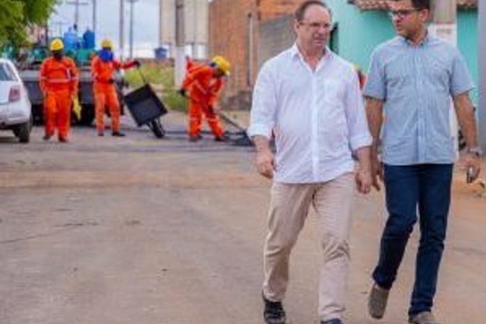 Pavimentação atinge marco histórico em Arapiraca com 176 Km de vias; trabalho continua