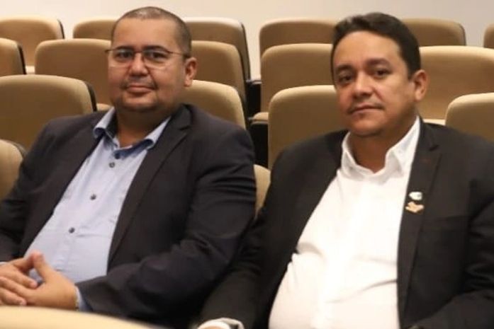 Rodrigo Buarque participa de discussão sobre a LC 197