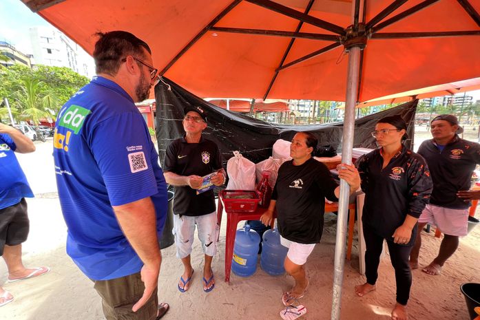 Leonardo Dias conscientiza ambulantes sobre reembolso de impostos pagos durante a pandemia