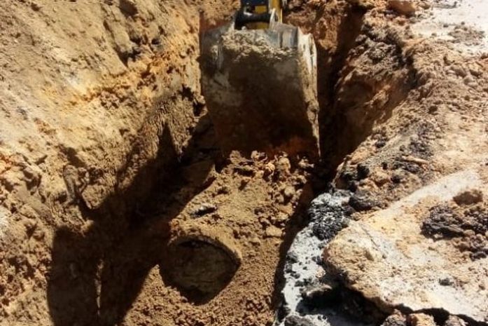 Pinheiro: Prefeitura faz manutenção em rede de drenagem