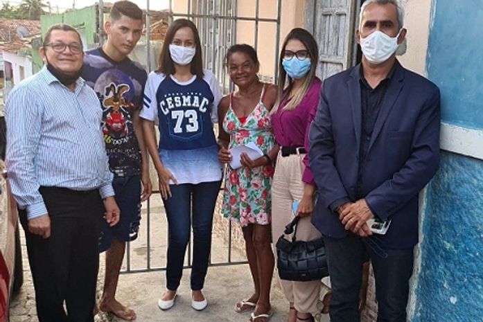 Avó assistida pelo NPJ Agreste/Cesmac adota neto em sentença proferida na 1ª Vara da Família, Infância e Juventude de Arapiraca