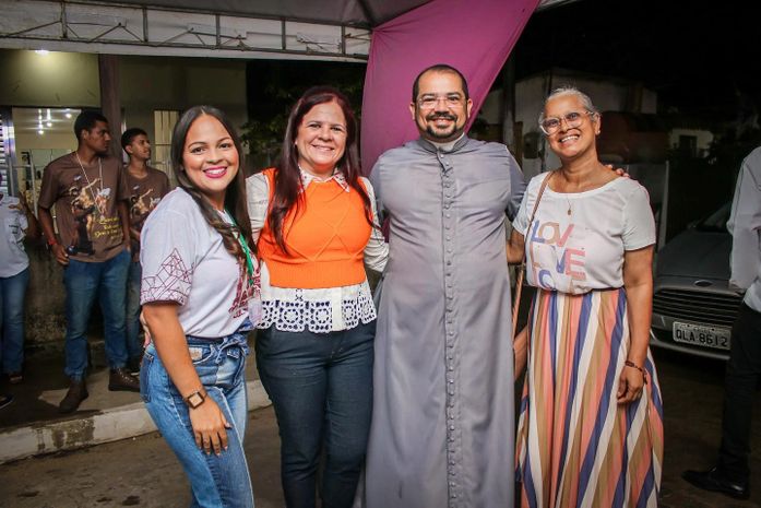 Barra de Santo Antônio: Prefeita Lívia Carla participa da abertura religiosa da festa de Nossa Senhora da Conceição