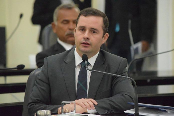 Deputado Bruno Toledo