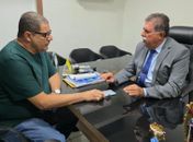 Vereador Melquesedec Oliveira propõe medidas eficazes para combater o abandono de cães nas ruas