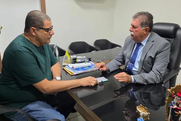 Vereador Melquesedec Oliveira propõe medidas eficazes para combater o abandono de cães nas ruas