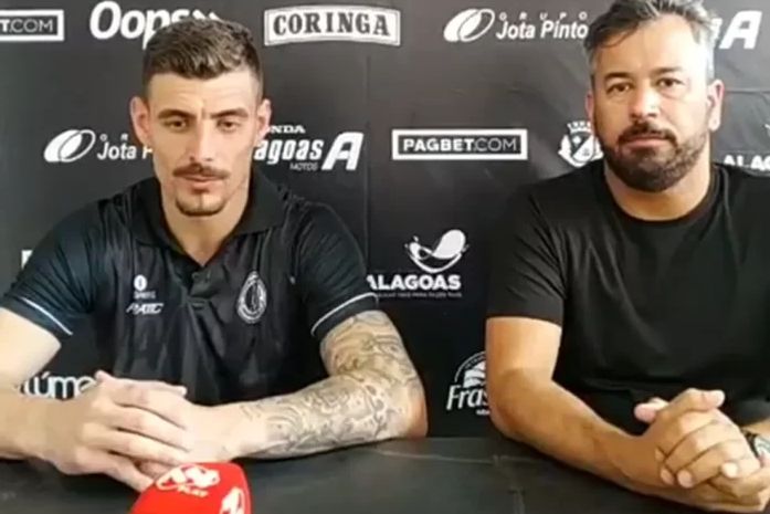 ASA anuncia renovação de contrato com o goleiro Renan Rinaldi
