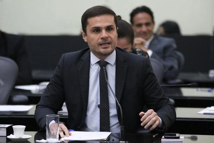 Sancionada lei de Alexandre Ayres que cria Política Pública da Saúde Bucal na Primeira Infância em AL