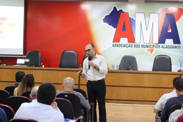 AMA realiza curso sobre Planejamento Governamental para municípios