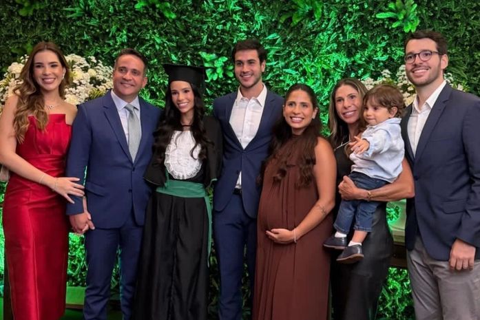 Governador e ex-primeira-dama celebram formatura da filha em SP