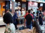 Mulher passa mal em shopping de Arapiraca e é hospitalizada