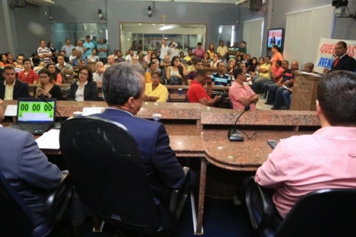 Governo anuncia R$ 5 mi para recuperar avenida