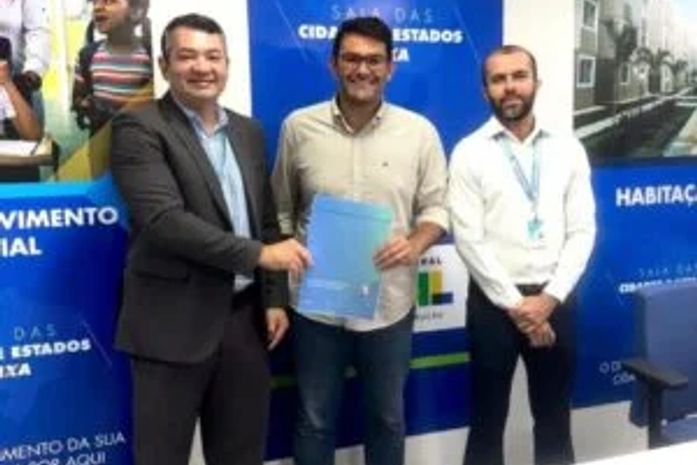 Mar Vermelho na expectativa de grandes investimentos públicos após reunião de prefeito com a Caixa