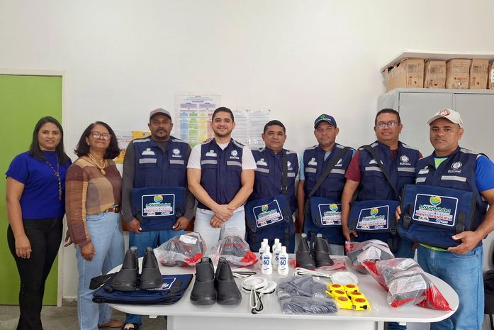 Saúde de Branquinha entrega novos fardamentos e EPIs aos Agentes de Saúde, Endemias e Vigilância Sanitária
