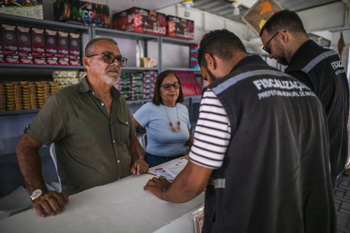 Barracas de fogos de artifícios passam por fiscalização em Maceió