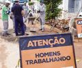 Após apelo de lojistas, prefeita se reunirá com Águas do Sertão para discutir cronograma de obras no comércio