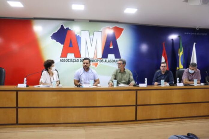 AMA e Emater capacitam técnico e secretários de agricultura sobre emissão de CAF