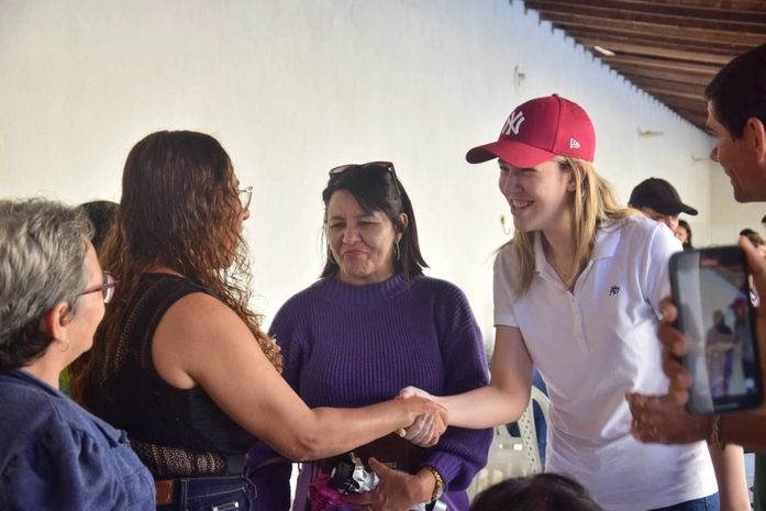 No Sertão de AL, deputada Cibele Moura visita municípios e reforça compromissos com a região