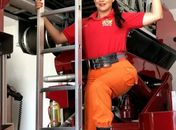 “É um absurdo ter que militar para ter o direito de postar uma foto biquíni”, desabafa oficial do Corpo de Bombeiros vítima de machismo 