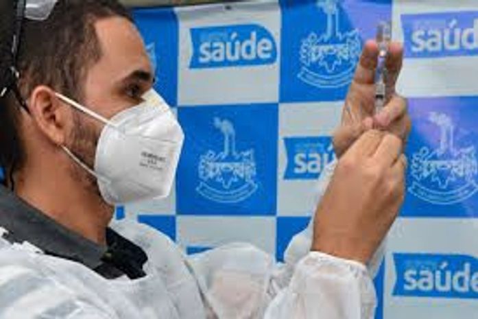 Delmiro Gouveia já possui 90% da população, acima de 12 anos, vacinada com a primeira dose