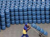 Petrobras anuncia aumento de 5% no preço do gás de cozinha