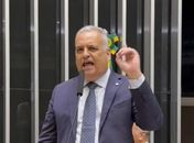 Relatório de deputado alagoano sobre golpista alimenta crise entre poderes