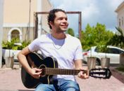 Inimitável: cantor autista alagoano lança regravação autorizada de música de Nando Reis