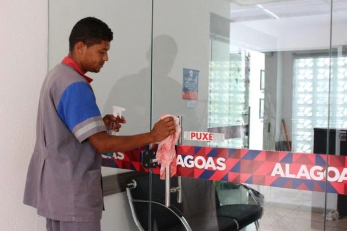 Selo Ressocializador vai premiar órgãos e empresas que empregam reeducandos