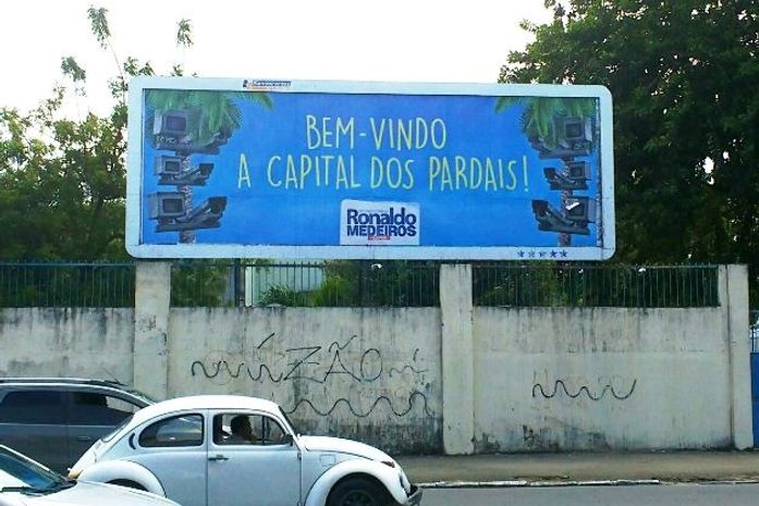 Outdoor dá "boas vindas" a capital dos pardais