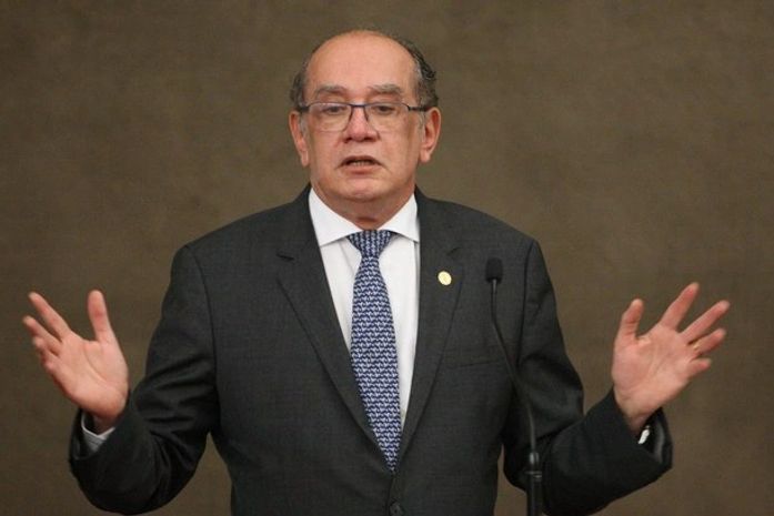 Gilmar Mendes pede apuração e diz que vazamentos sugerem "país de trambiques"