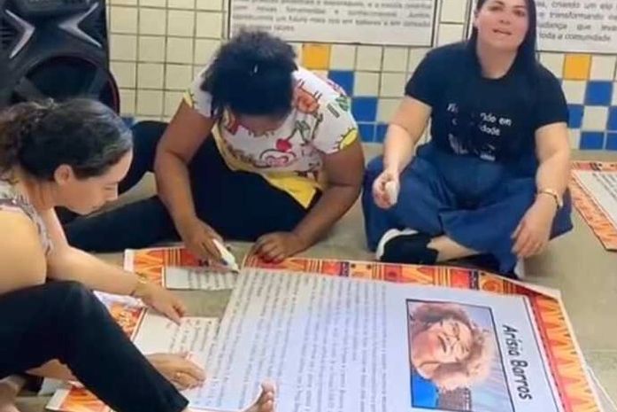 E, a Escola da zona rural, em Alagoas , reconhecida pelo MEC, que utiliza a trajetória de vida, desta ativista, Arísia Barros,como instrumento de aprendizagem. Tão bom!